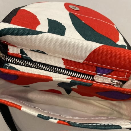 marimekko ショルダーバッグ  Keela Iso Vikuri