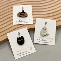 atelier N 刺繍チャーム