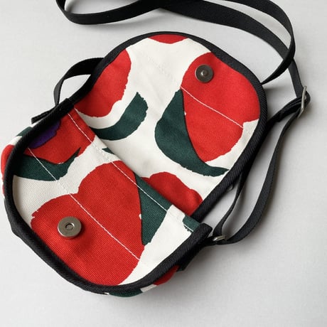 marimekko ショルダーバッグ  Keela Iso Vikuri