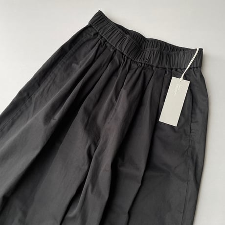 タグ付き未使用品 / オローネ バルーンワイドパンツ
