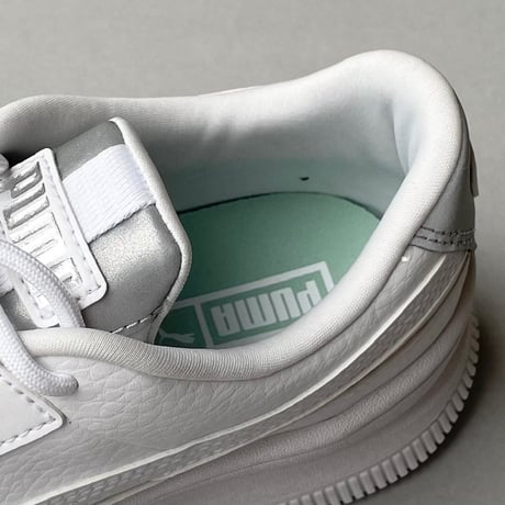 タグ付き未使用品 / 限定完売品 / PUMA x SLY DEVA WMNS SLY