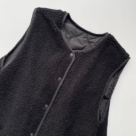 2024AW / タグ付き未使用品 MidiUmi  キルティングリバーシブルベスト【ブラック】