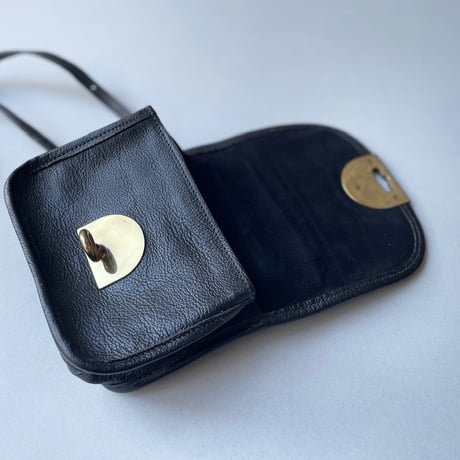 IL BISONTE 3way ターンロックレザーミニショルダー
