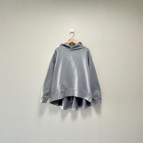 mao made きれいめしっかり裏毛Aラインフード付き プルオーバー