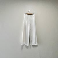 販売継続品 / IKITSUKE ギャザーワイドパンツ 【ホワイト】
