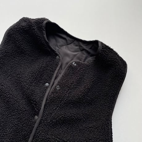 2024AW / タグ付き未使用品 MidiUmi  キルティングリバーシブルベスト【ブラック】