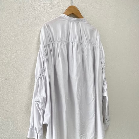 販売継続品 / mizuiro ind  バックギャザーワイドシャツ