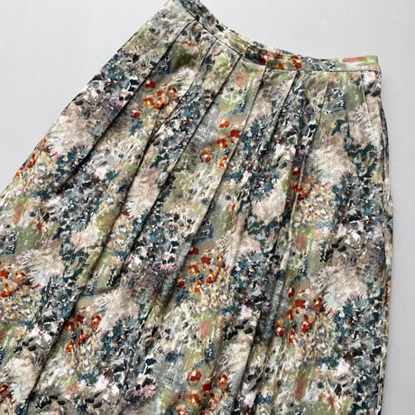 2024AW / l'atelier du savon 森とお花のつぎはぎプリント シャツコールスカート