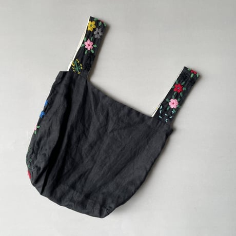 販売継続品 / pot and tea 毛糸刺繡バッグ