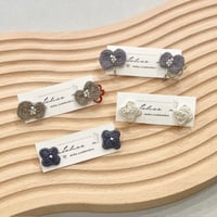 atelier N 刺繍耳飾り