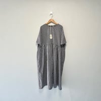 2025SS /  オオカミとフクロウ フクロウと三拍子のブーケ “5分袖” ワンピース【チェック】