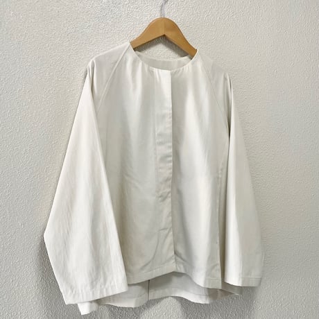 タグ付き未使用品 / 2023SS / evam eva no collar short coat