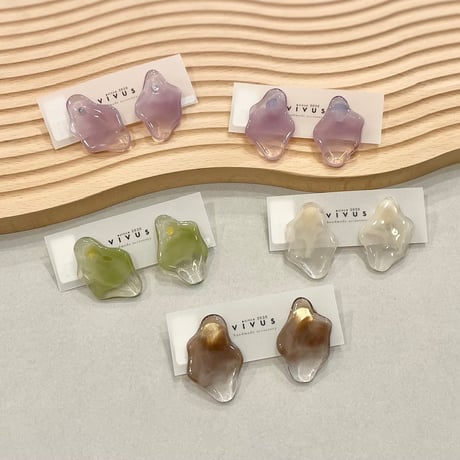 vivus 耳飾り