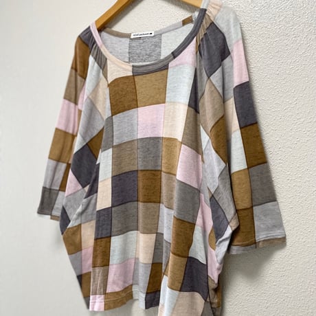 minaperhonen jelly  コットンプリントドルマンスリーブ カットソー