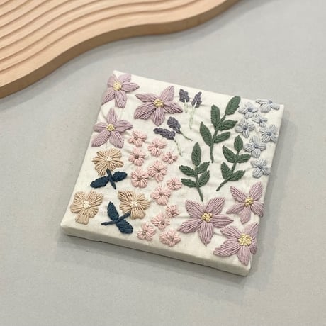 atelier N 刺繍キャンバス