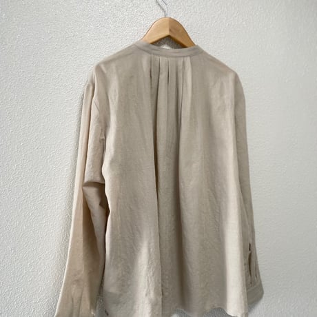 タグ付き未使用品 / 人気完売品 / HUIS ウォッシャブルウールタックブラウス
