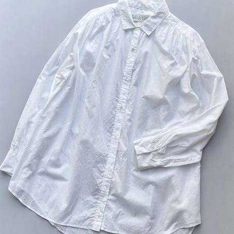 販売継続品 / 人気完売色 / MidiUmi ギャザーショルダーワイドシャツ