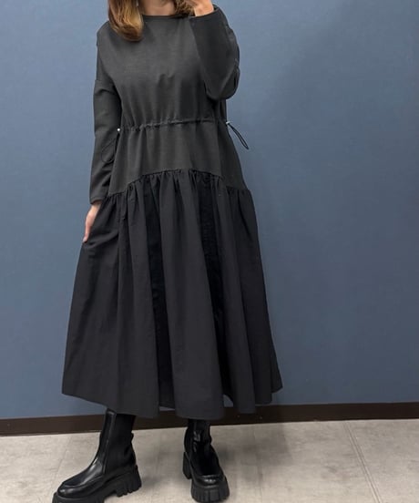 Dignite collier ディニテコリエ　ウエスト ドラスト ワンピース