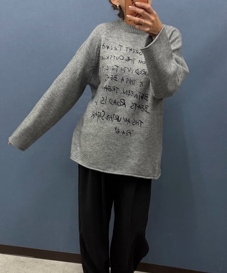 Pauline Bleu ポリーヌブロー 手書き風ロゴプリント プルオーバーニット