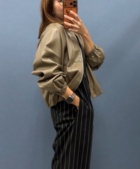 Pauline Bleu ポリーヌブロー　フェイクレザー ギャザースリーブブルゾン