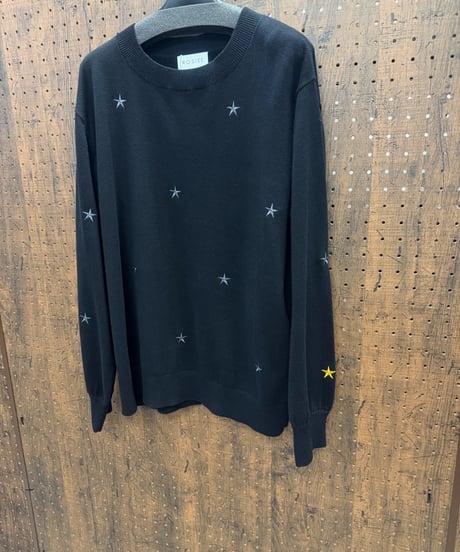 ROSIEE ロージー　スターモチーフ刺繍 プルオーバーニット