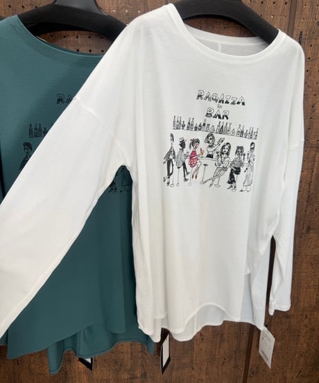 ATELIER SIX  アトリエシックス　刺繍ガール×BARプリントロンT