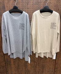 C’EST MOIJEU セモアージュ　アシメロゴプリント ゆるシルエットロングTシャツ