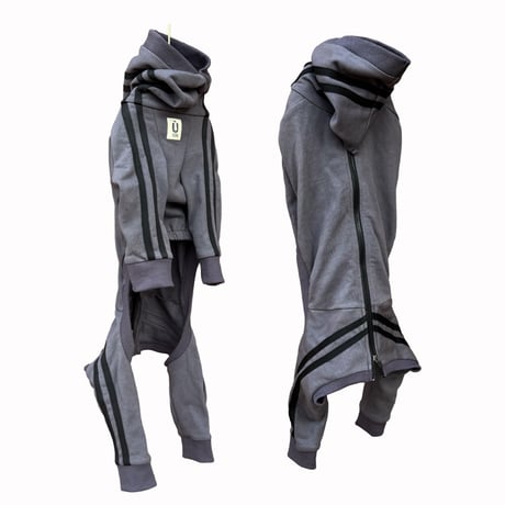 zip-up line jersey rompers：Storm //ｼﾞｯﾌﾟｱｯﾌﾟﾗｲﾝｼﾞｬｰｼﾞﾛﾝﾊﾟｰｽ :ｽﾄｰﾑ