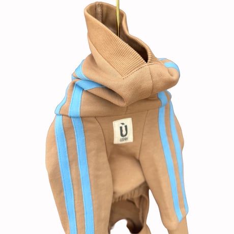 zip-up line jersey rompers：Camel Sand  //ｼﾞｯﾌﾟｱｯﾌﾟﾗｲﾝｼﾞｬｰｼﾞﾛﾝﾊﾟｰｽ :ｷｬﾒﾙ-ｻﾝﾄﾞ