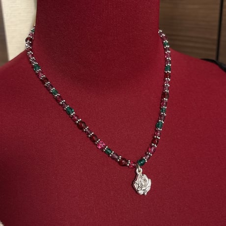 薔薇のネックレス:花冠