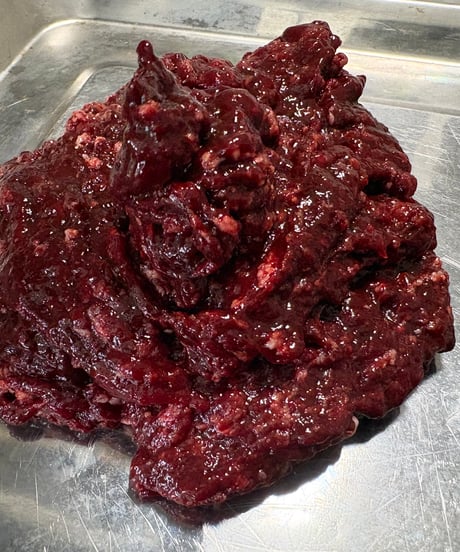 特選✨国産馬肉・幻の馬ひぞうミンチ🐴👀100グラムカップ🐶😃 生食用⭐️レジェンドオブ内臓🌟健康にお楽しみください🐶👩🌸