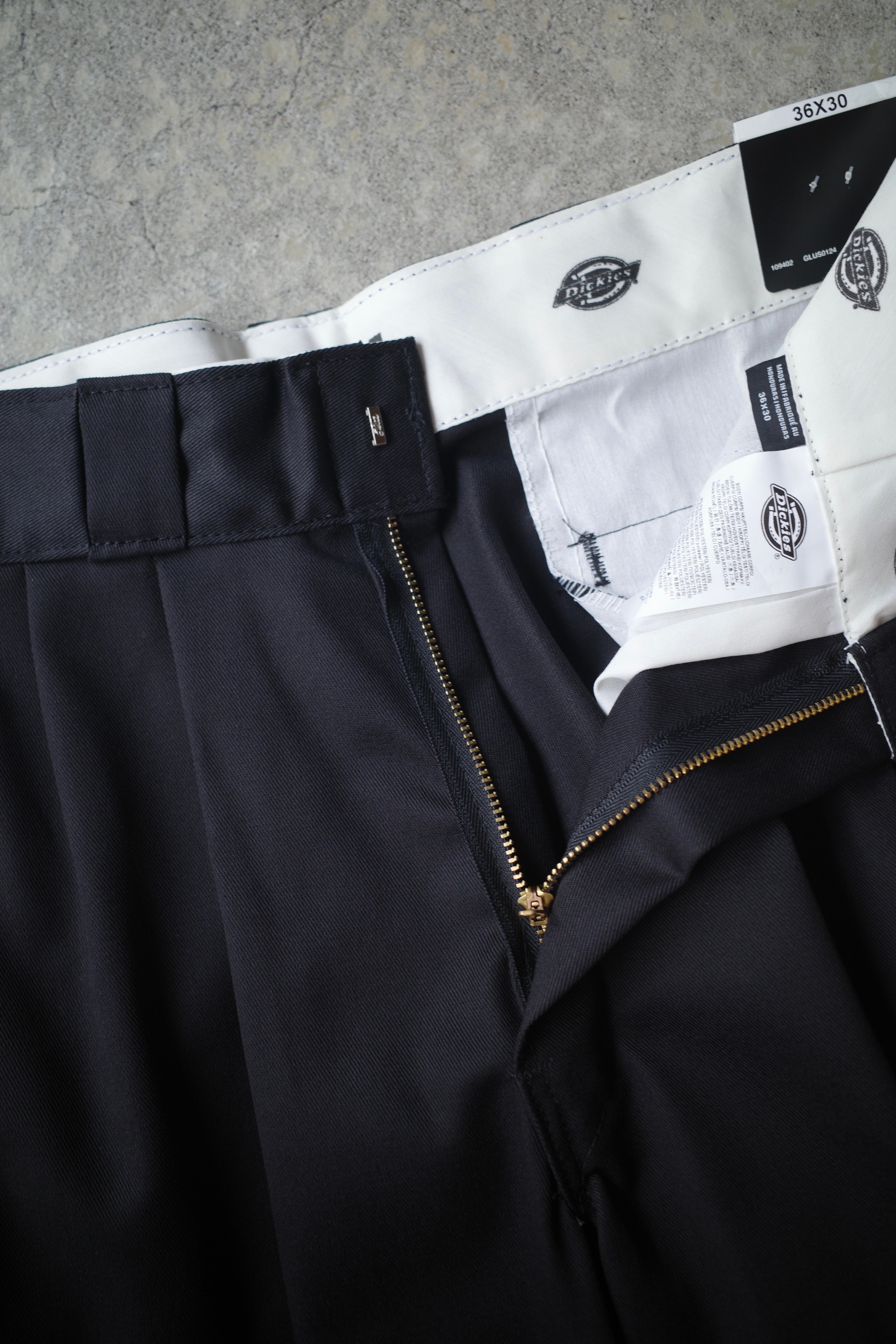 パンツ Dickies Costomed 874 2-Tuck Pants Black Dickies Customized 874 2-Tuck Pants -Black | DA