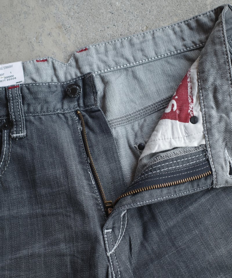 Deadstock Levi's 569 Denim Pants #0002 | DAMAG