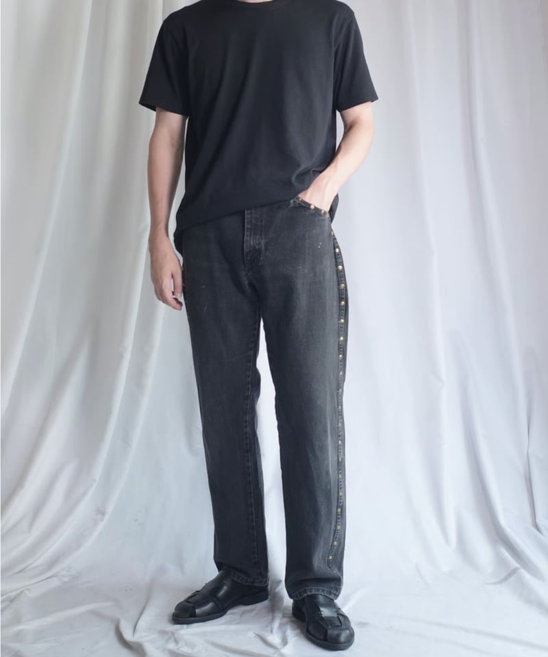 【美品】40/29 Wrangler × DAMAGEDONE テーパード 黒 Wrangler Studded Black Denim -4 | DAMAGEDONE 2nd