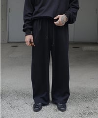 intch. "Lisse PT" Wool Sweat Pants -Black
