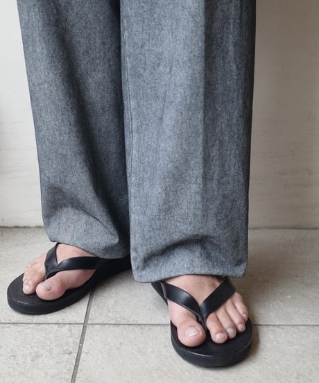 NEAT Chino - Pigment Dye Black