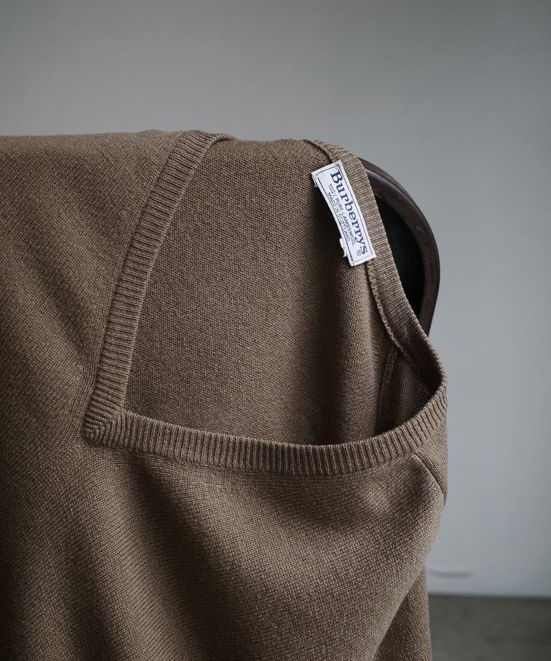 90's Burberrys' V-Neck Wool Knit -Made in Scotl
