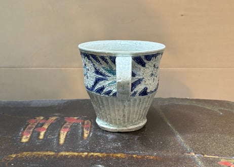松尾三希子　半磁器色絵緑のマグC2