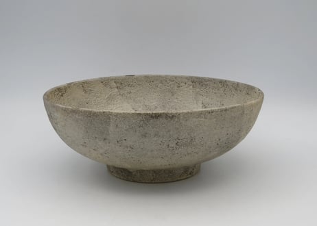 渡辺信史　w30炭化白盛り鉢
