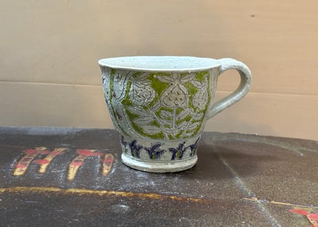 松尾三希子　半磁器色絵緑のマグB4
