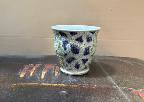松尾三希子　半磁器色絵緑のマグB2
