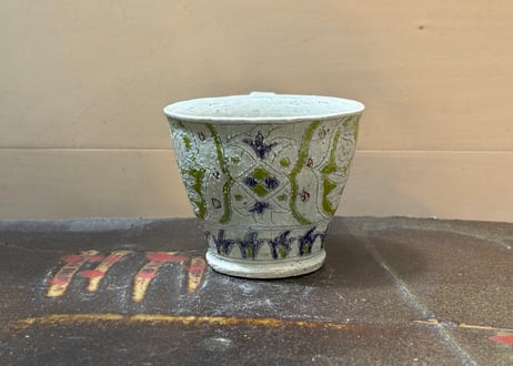 松尾三希子　半磁器色絵緑のマグB4