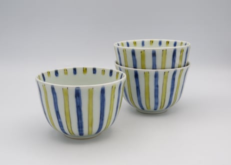 古川章蔵　色絵磁器青黄色縞々小鉢