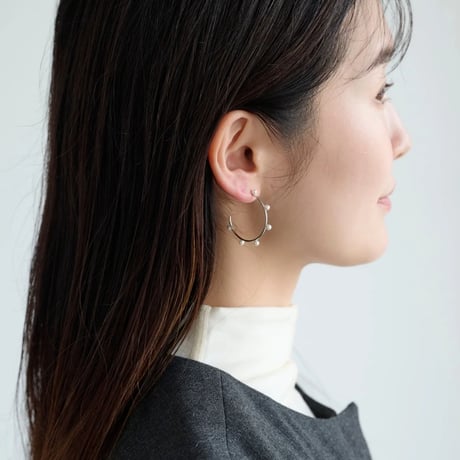 mini pearl loop pierce