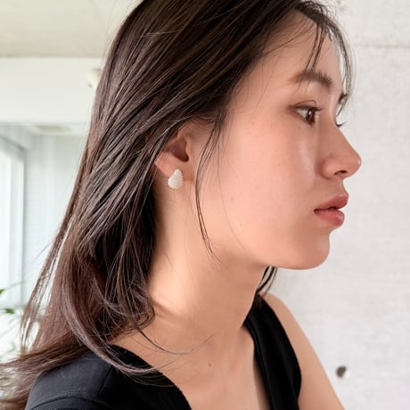 pearl drop pierce