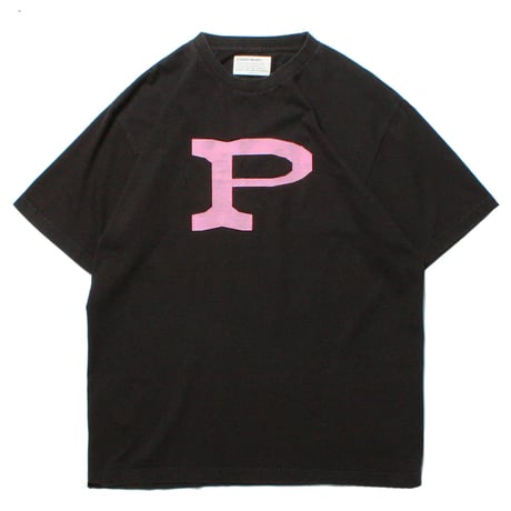 P LOGO Tee BLACK