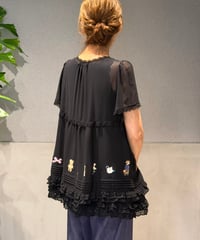 【現物・3L】ペタペタデコレーションブラウス •ベア