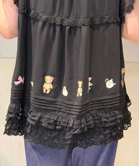 【現物・3L】ペタペタデコレーションブラウス •ベア