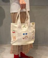 【現物】ぺたぺたミドルトート