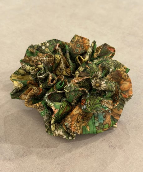 【現物】手芸部が作ったテキスタイルシュシュ